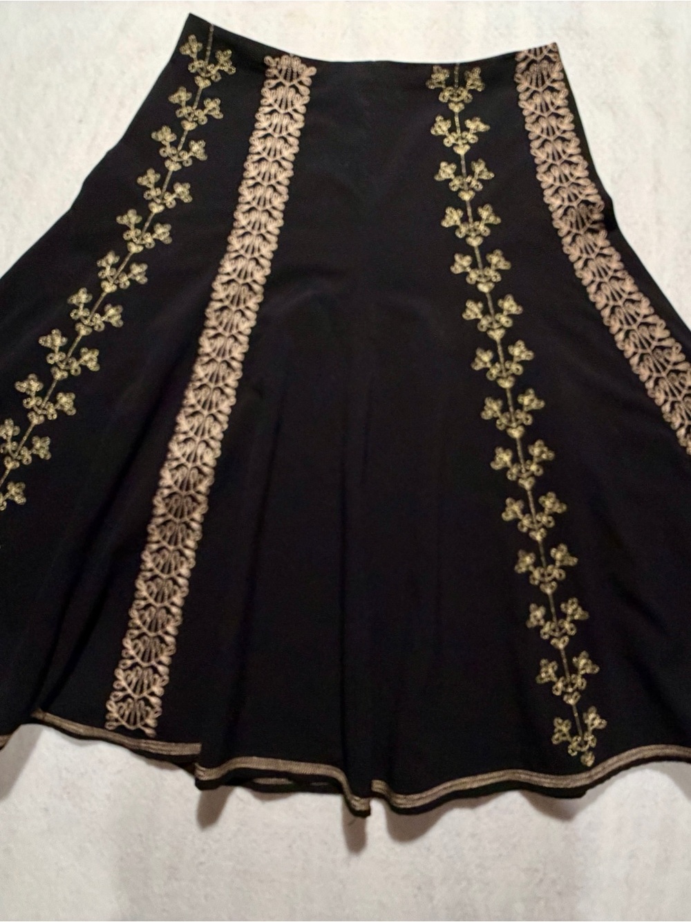 Allison Taylor Nights Black Gold Embroidered A-Line Flare Midi Skirt Size 12